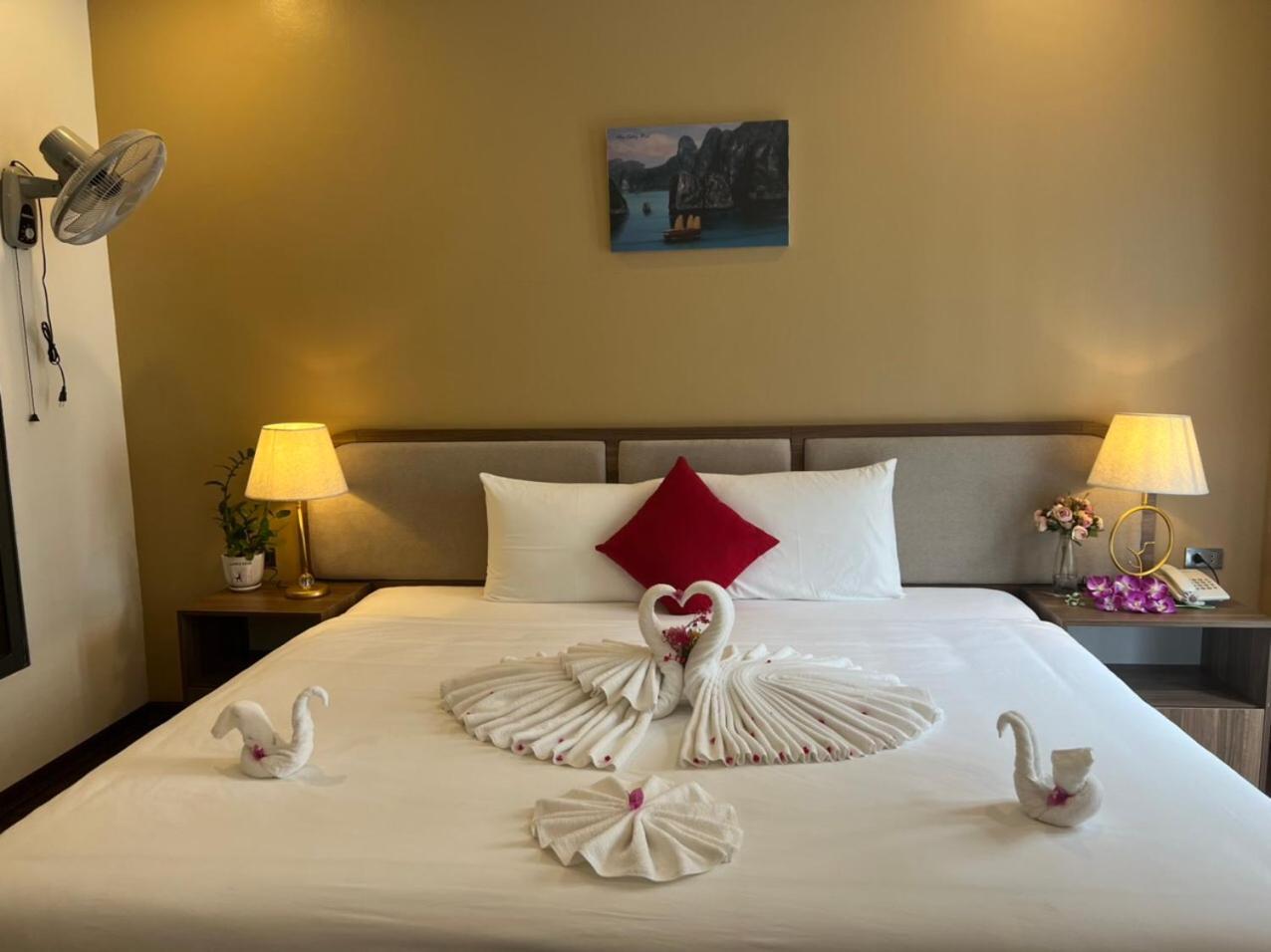 Lantana Ha Long Hotel E409 Sunplaza Pho Di Bo, Bai Chay, Ha Long Dış mekan fotoğraf